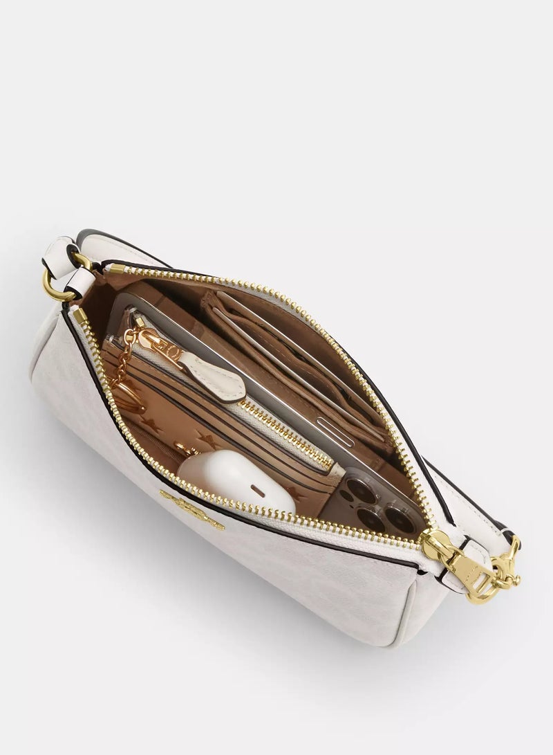 كوتش اوت ليت حقيبة كتف كوتش نوليتا 19 من قماش الكانفاس المميز، حقيبة كروس بودي نسائية، حقيبة كتف نسائية، حقيبة يد نسائية، أبيض - 19 سم - Image 5